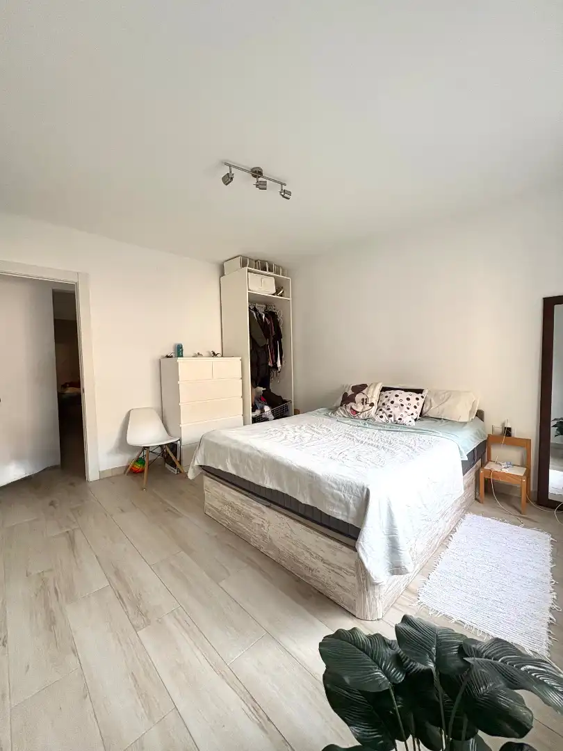 Dormitori de Pis en venda en Terrassa amb Aire condicionat, Calefacció i Parquet
