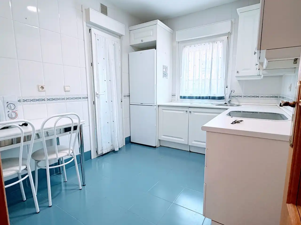 Küche von Wohnung zur Miete in Pozuelo de Alarcón mit Klimaanlage, Heizung und Parkett