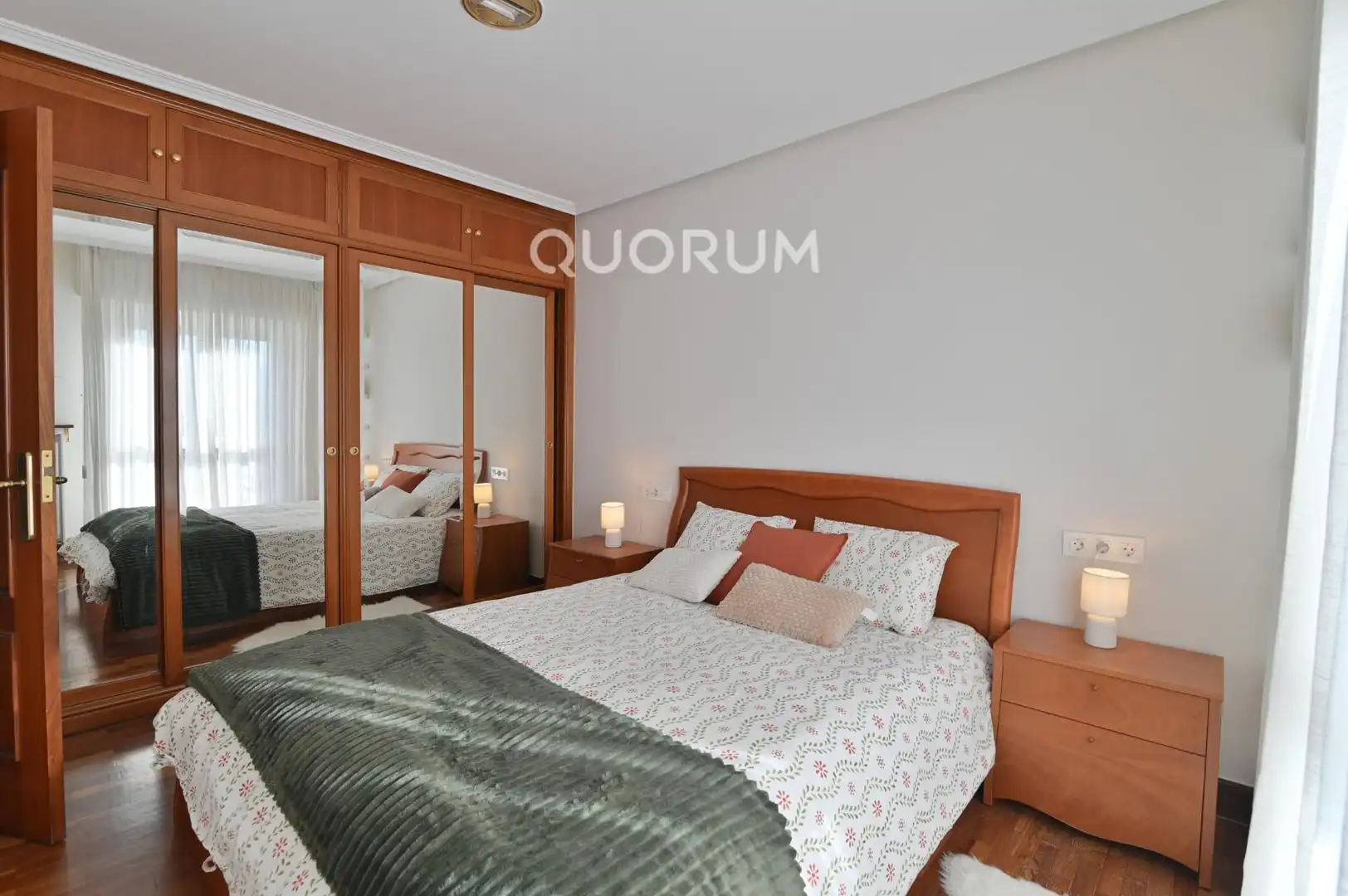 Habitación de Piso de alquiler en Uribarri