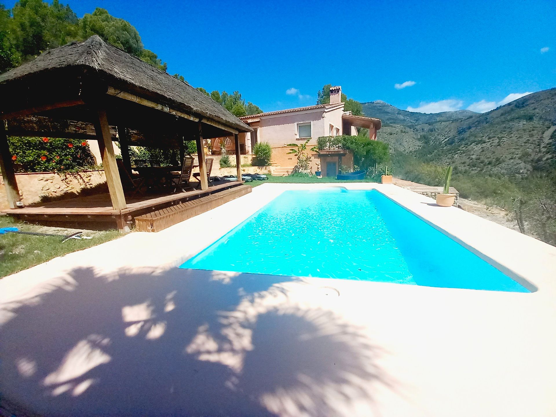 Piscina de Casa o chalet en venta en El Castell de Guadalest con Aire acondicionado, Jardín privado y Terraza