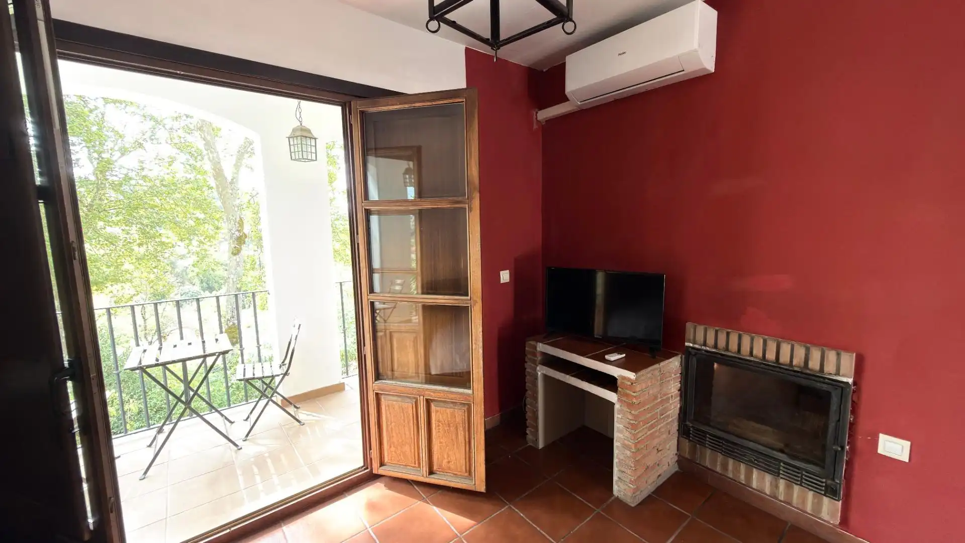 Wohnzimmer von Gebäude zum Verkauf in Almonaster la Real, Huelva