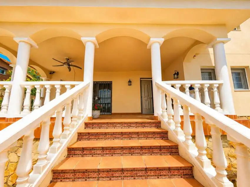 Houses for sale in Pratdip