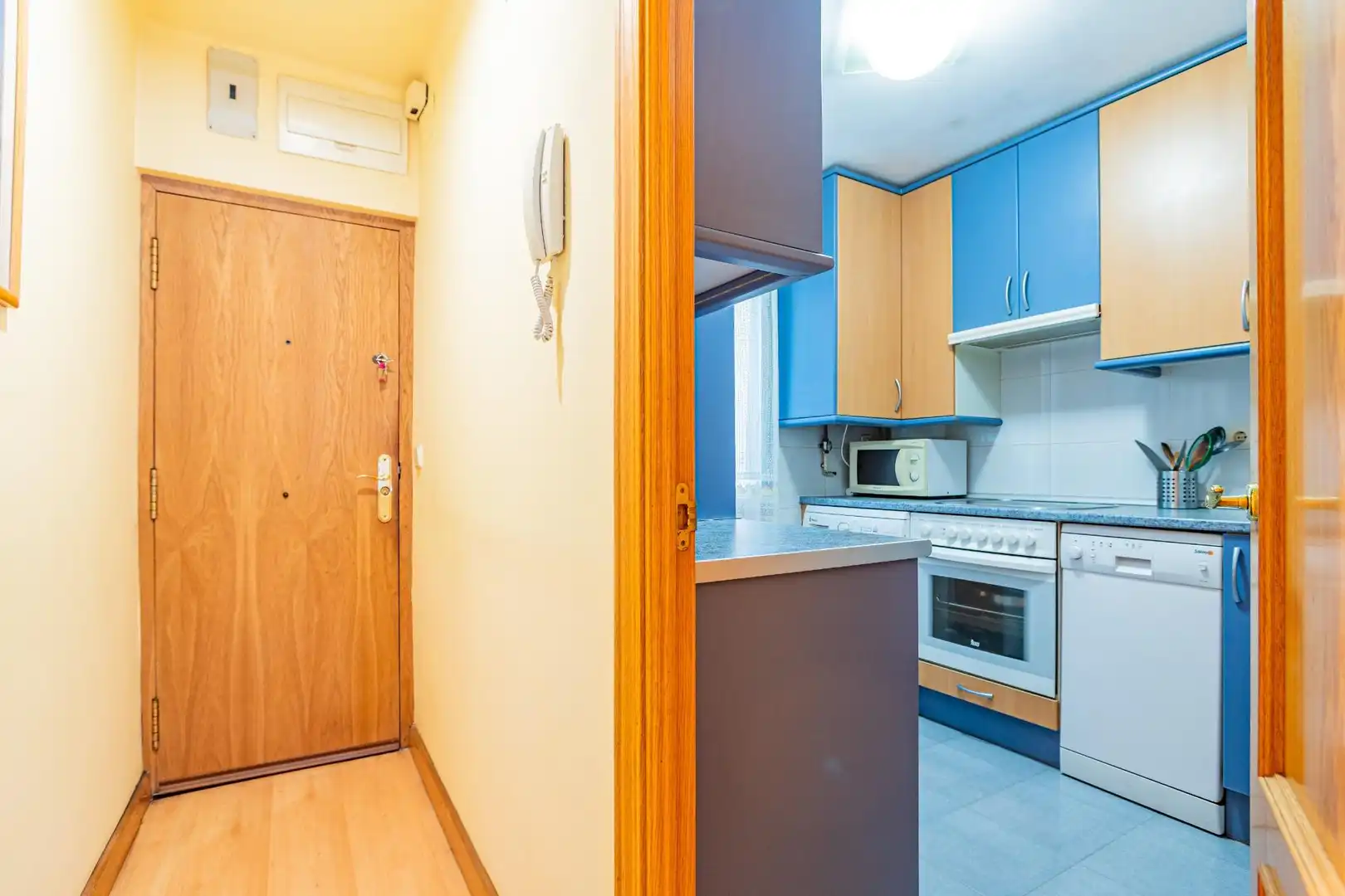 Kitchen of Ground floor for sale in Madrid  with Heating and Furnished
