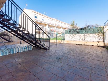 Terrasse von Einfamilien-Reihenhaus zum verkauf in Montalbo