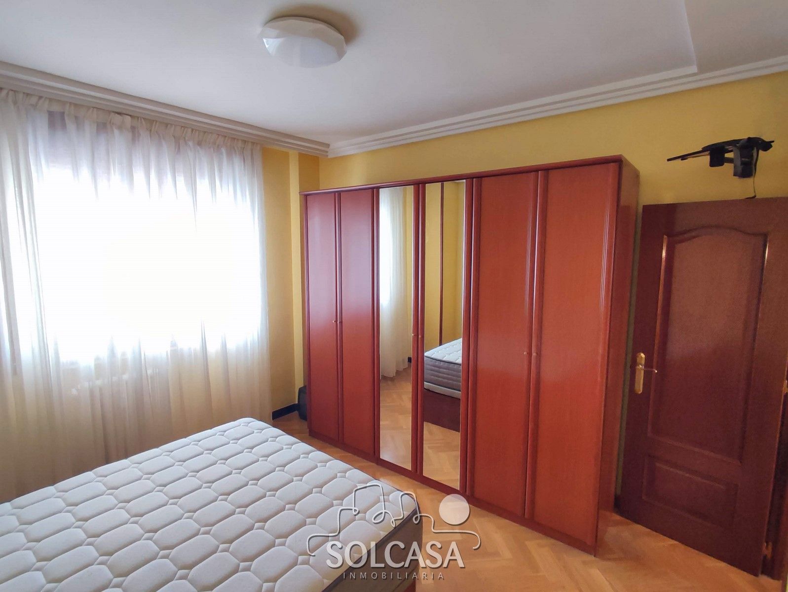 Dormitori de Pis en venda en Valladolid Capital amb Calefacció, Parquet i Forn