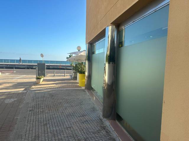 Local comercial en Alquiler en  Diputació, 39 en Regueral - Prat d'en Forés