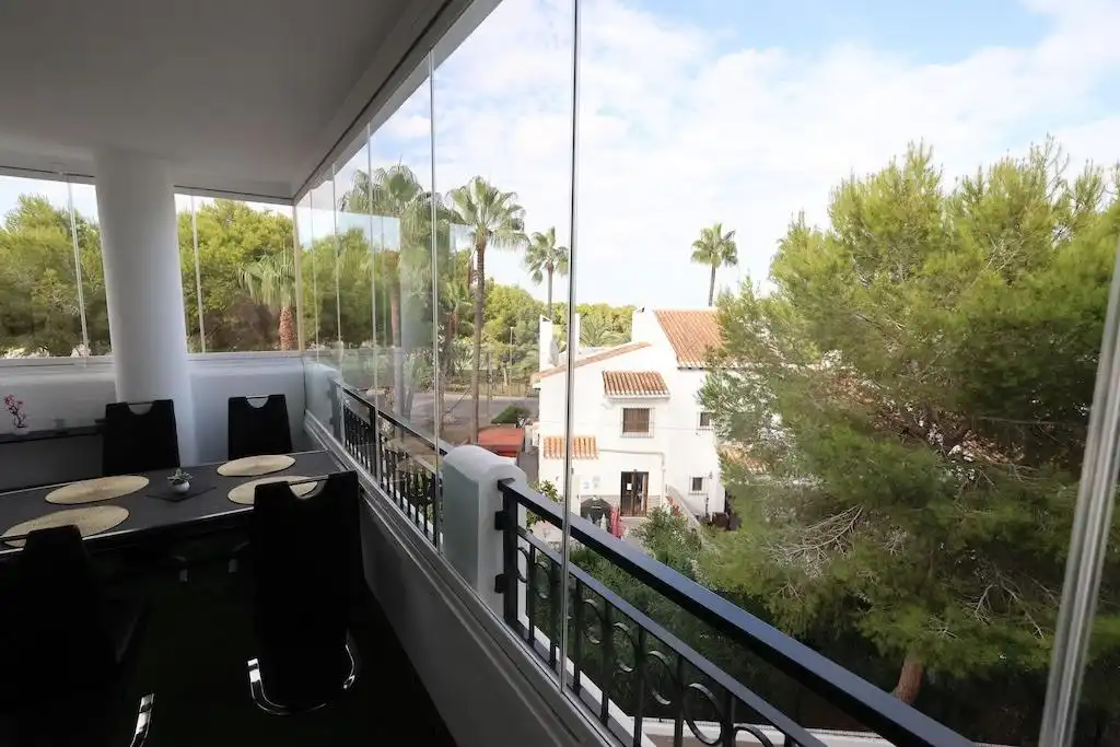 Apartamento con piscina en venta en Orihuela Costa, imagen 19