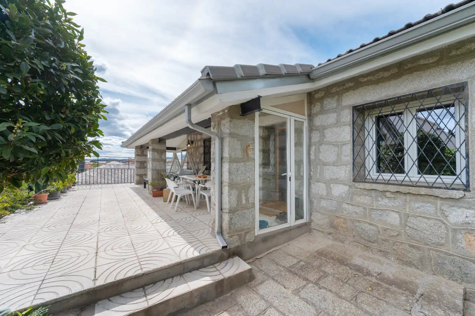 Terraza de Casa o chalet en venta en Colmenar Viejo con Aire acondicionado, Calefacción y Jardín privado
