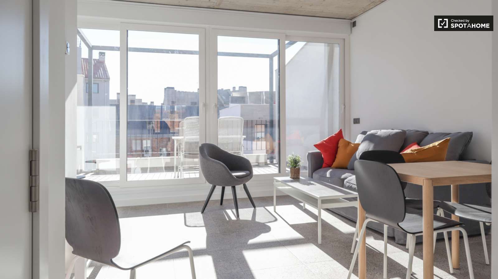 Apartament per a compartir a Guindalera