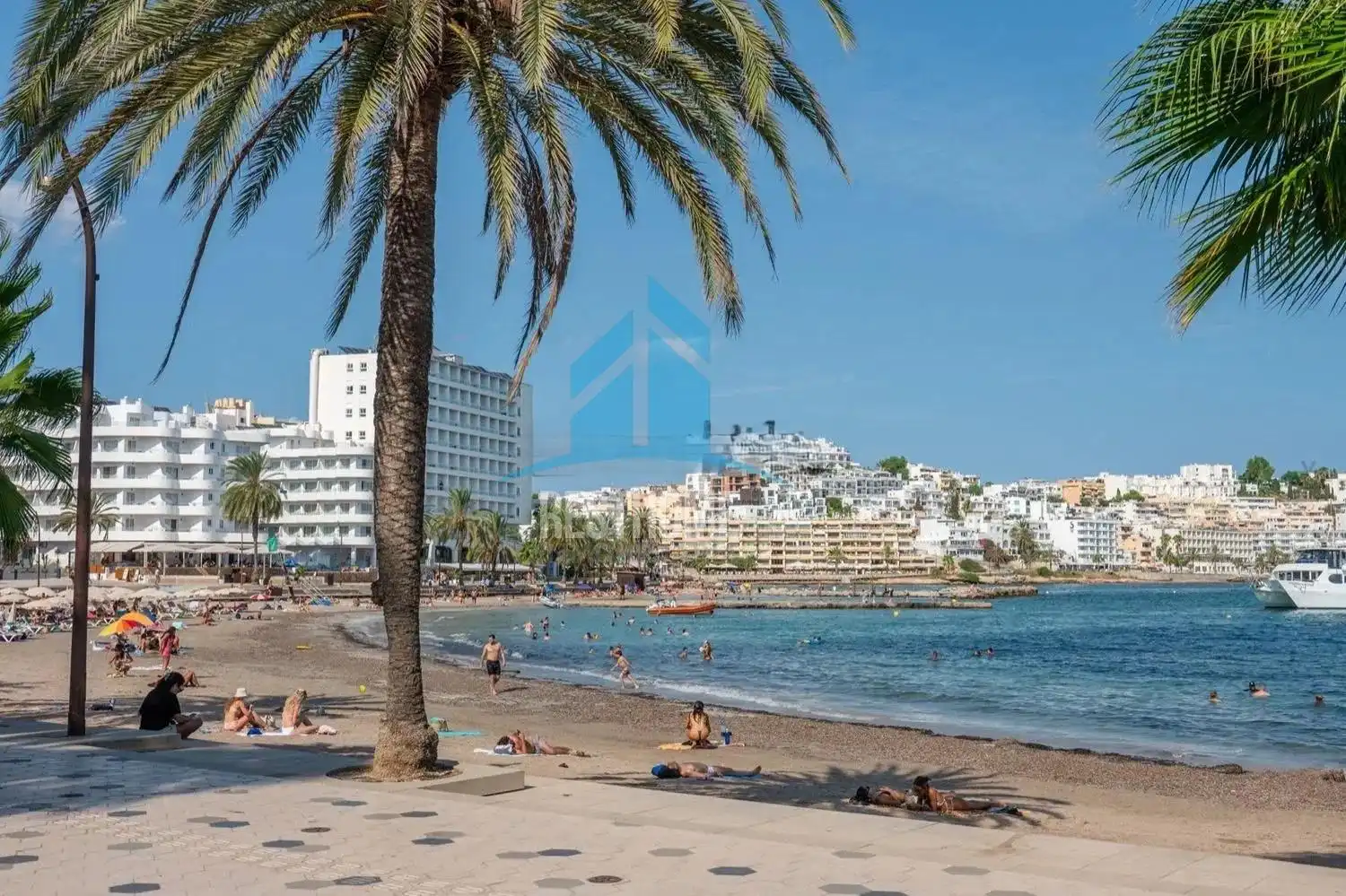 Vista exterior de Apartament en venda en Eivissa amb Aire condicionat, Calefacció i Jardí privat