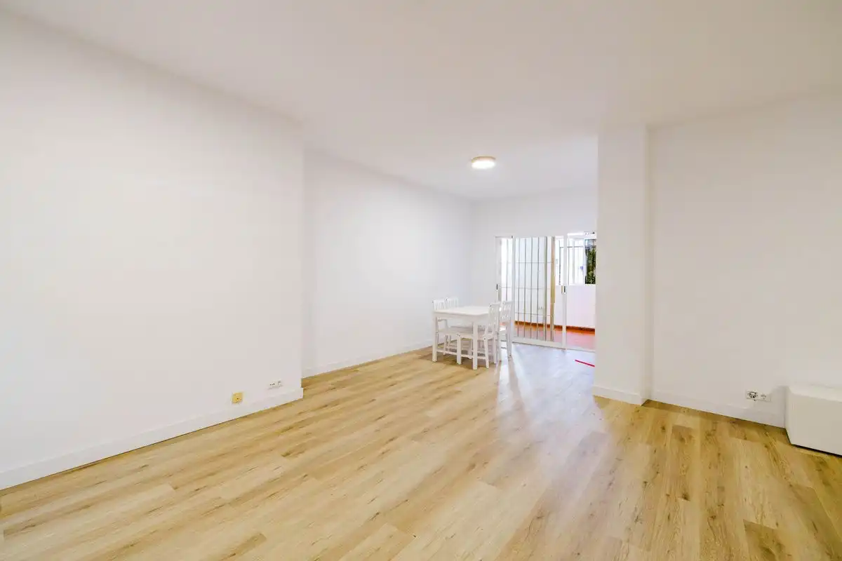 Flat with terrace for sale in C. Mármoles, imagen 4