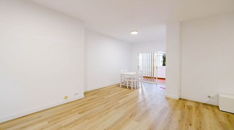 Foto 4 de Piso en venta en C. Mármoles, La Trinidad, Málaga Capital