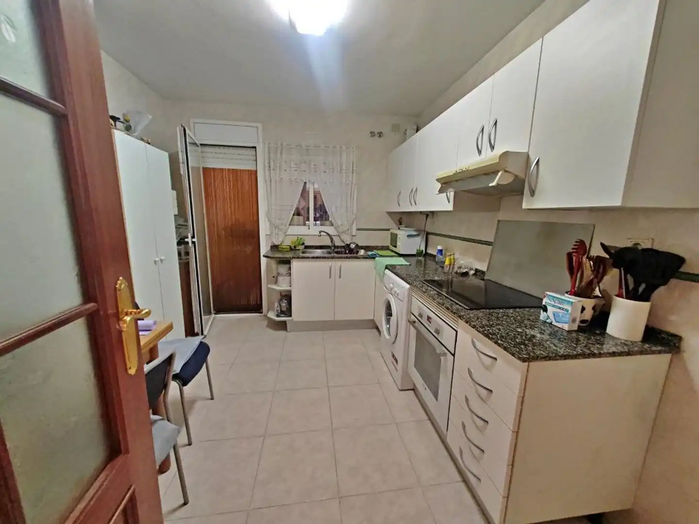 Cuina de Pis en venda en Tarragona amb Calefacció, Terrassa i Moblat
