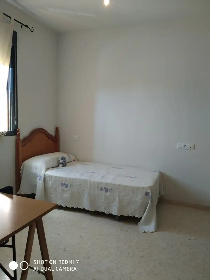 Habitación de Piso en venta en Cáceres con Calefacción, Terraza y Trastero
