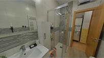 Bathroom of Flat for sale in El Molar (Madrid)  with Air Conditioner, Heating and Terrace