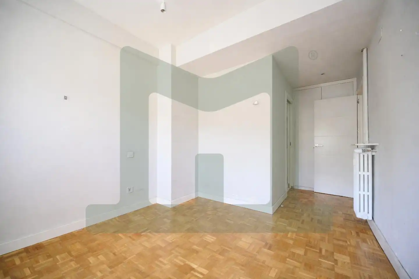 Habitación de Piso en venta en Madrid con Calefacción, Parquet y Amueblado