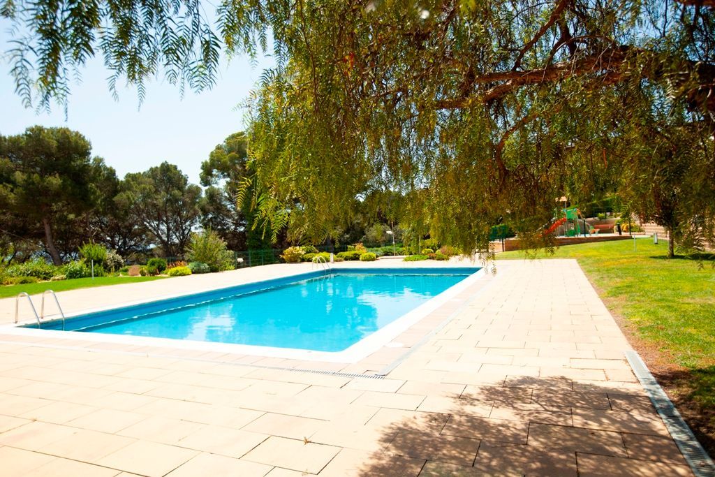 Swimming pool of Single-family semi-detached to rent in Lloret de Mar  with Air Conditioner, Heating and Terrace