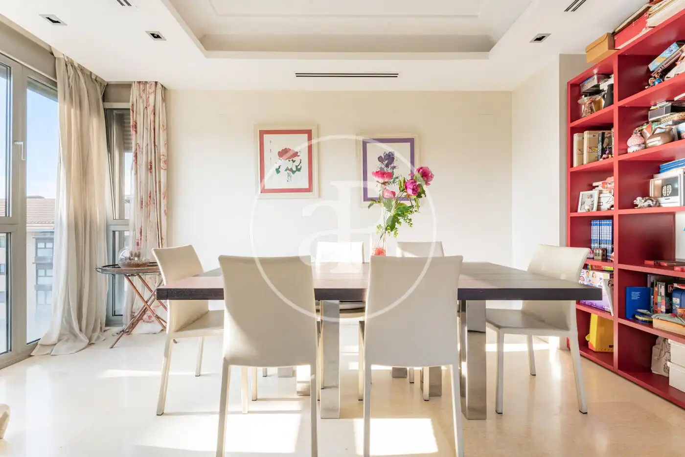Piso con terraza en venta en C. de Buitrago del Lozoya, imagen 5