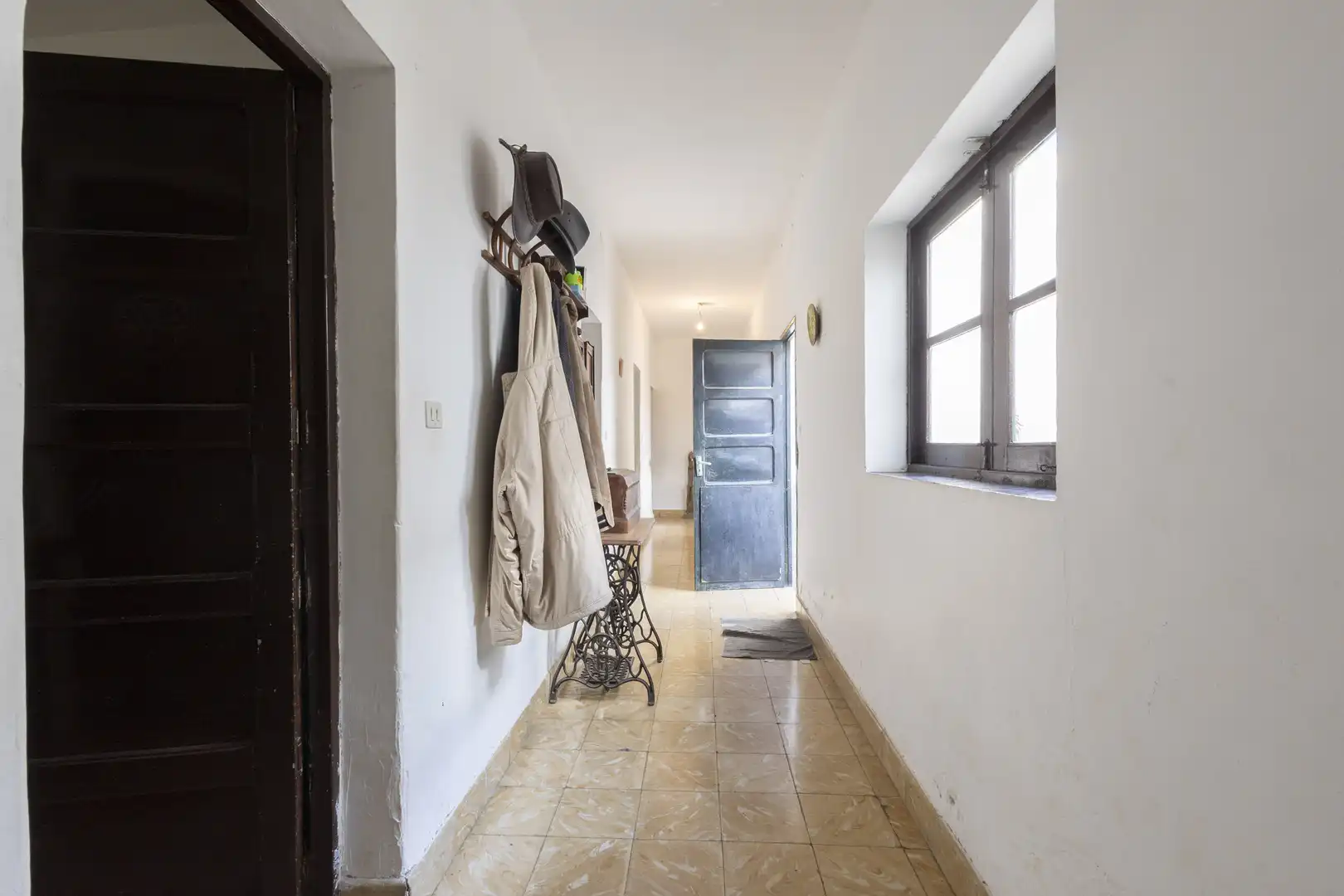 Country homes for sale in Arona  with Private garden and Storage room