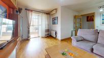 Living room of Flat for sale in  Madrid Capital  with Air Conditioner, Heating and Terrace