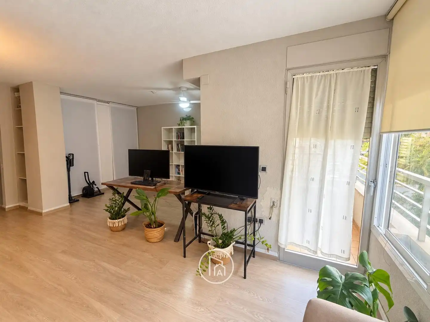 Wohnzimmer von Wohnung zum Verkauf in Valencia mit Klimaanlage, Terrasse und Balkon
