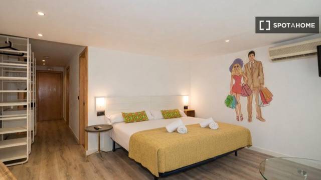 Piso en Alquiler en Barri Gòtic