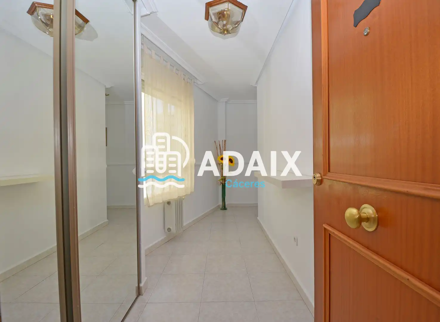Flat with terrace to rent in Calle Suiza, imagen 9