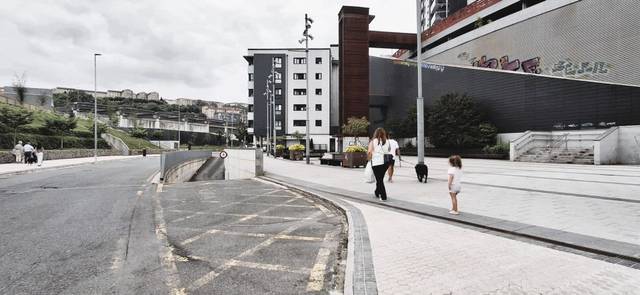 Garaje en Venta en Esnabide Kalea en Pasaia