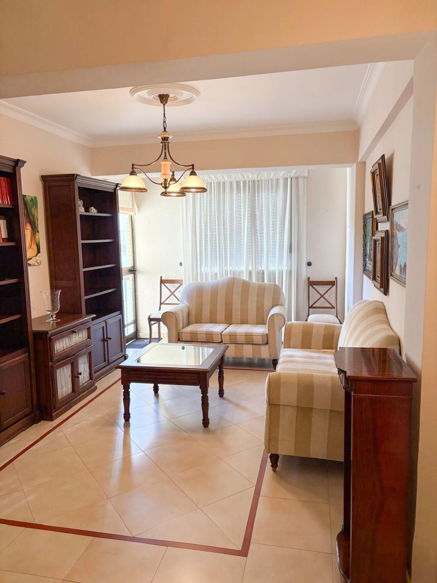 Pis de lloguer a Avenida ANDALUCIA DE, Torre Cruz - Los Molinos