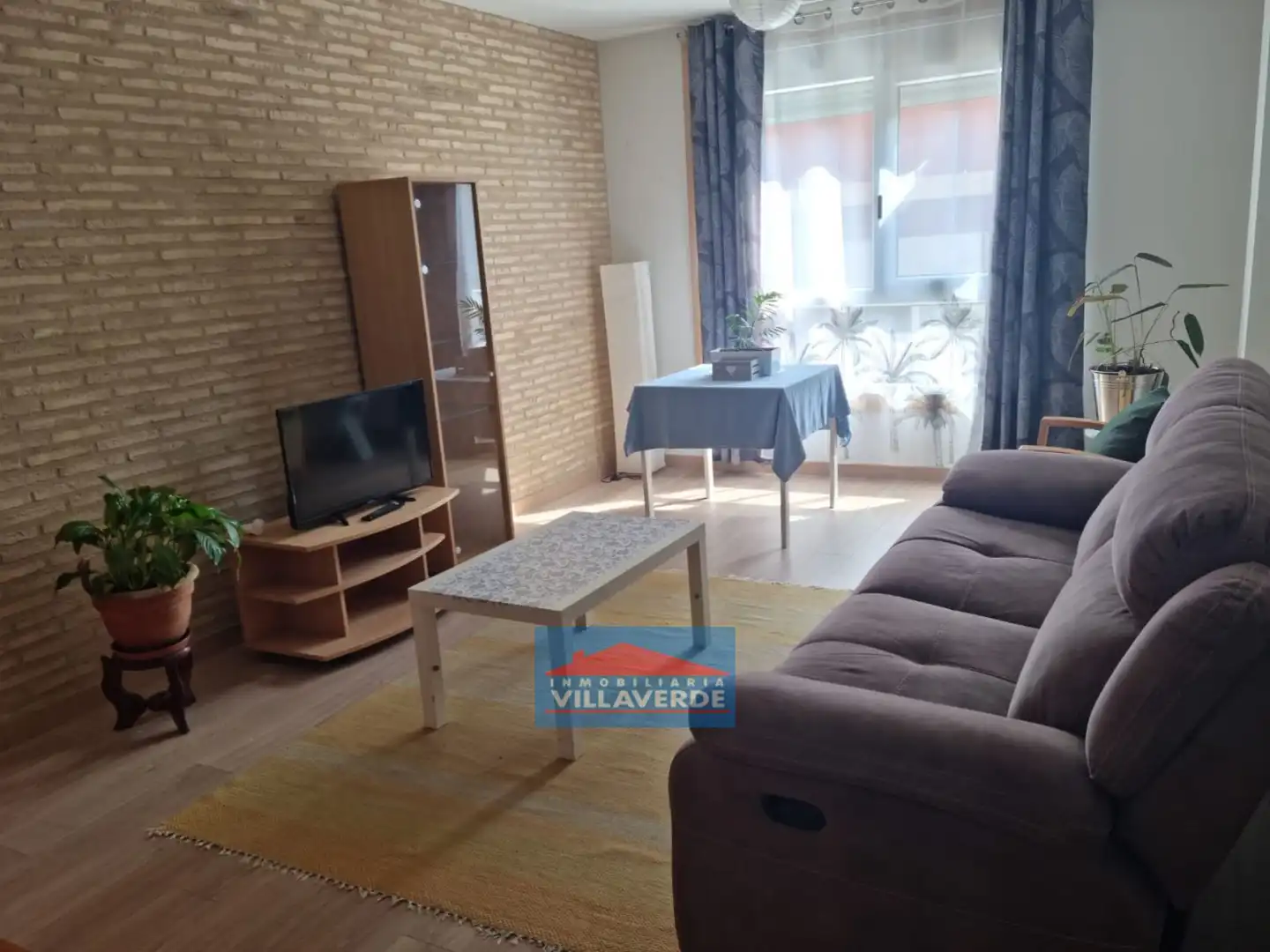 Wohnzimmer von Wohnung zum Verkauf in Cangas  mit Terrasse, Abstellraum und Möbliert