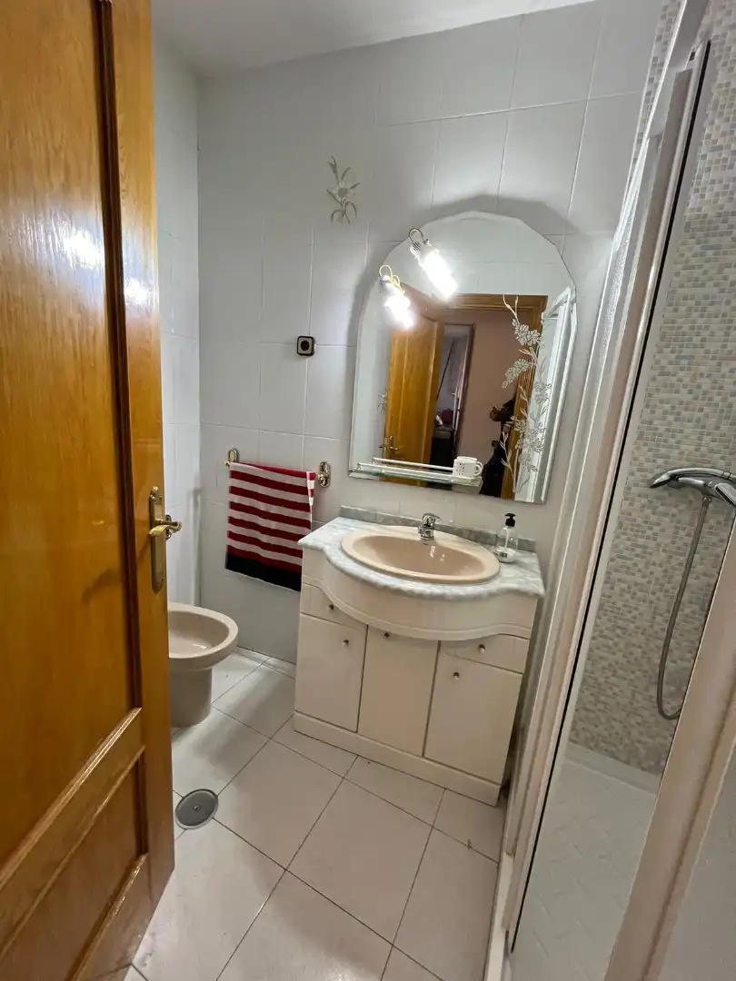 Casa adosada en venta en Calle Carralafuente, Torija