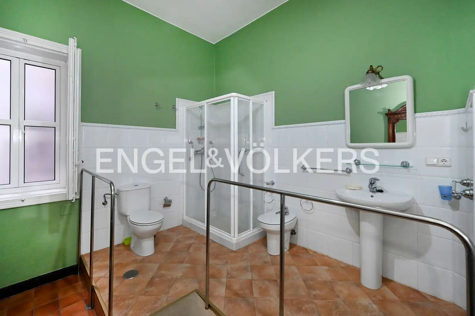 Cocina de Casa o chalet en venta en Laredo con Calefacción, Jardín privado y Trastero
