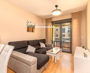 Living room of Flat to rent in  Granada Capital  with Air Conditioner, Heating and Terrace