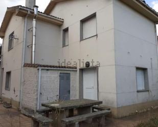 Vista exterior de Casa o xalet en venda en Santiago de Compostela  amb Terrassa