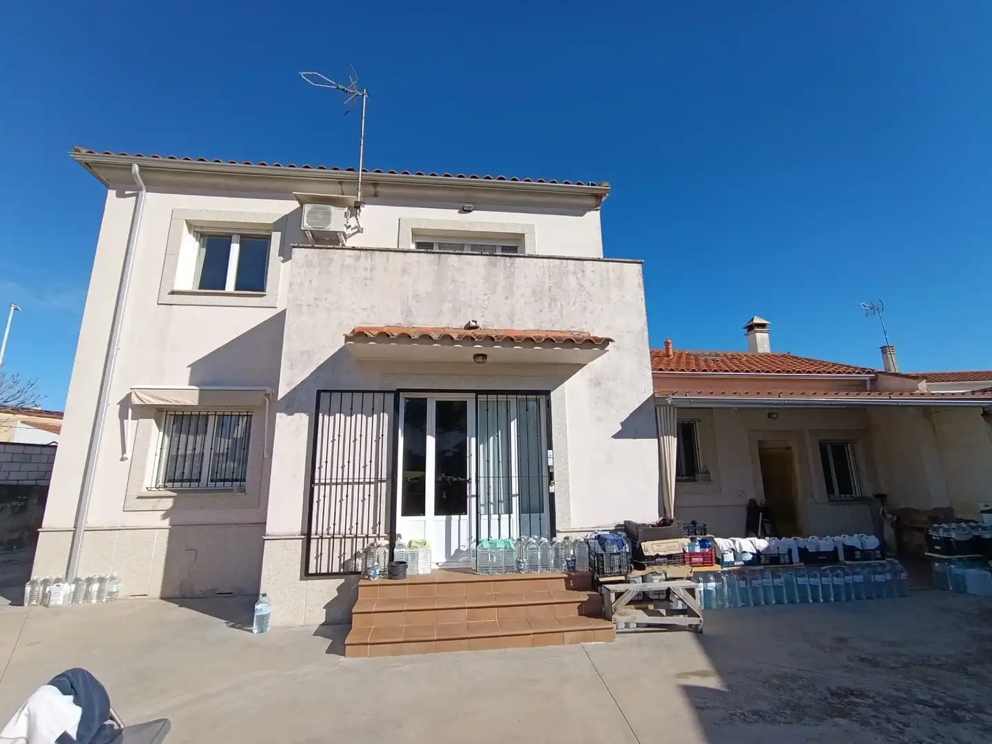 Vista exterior de Casa o xalet en venda en Mata de Alcántara amb Moblat