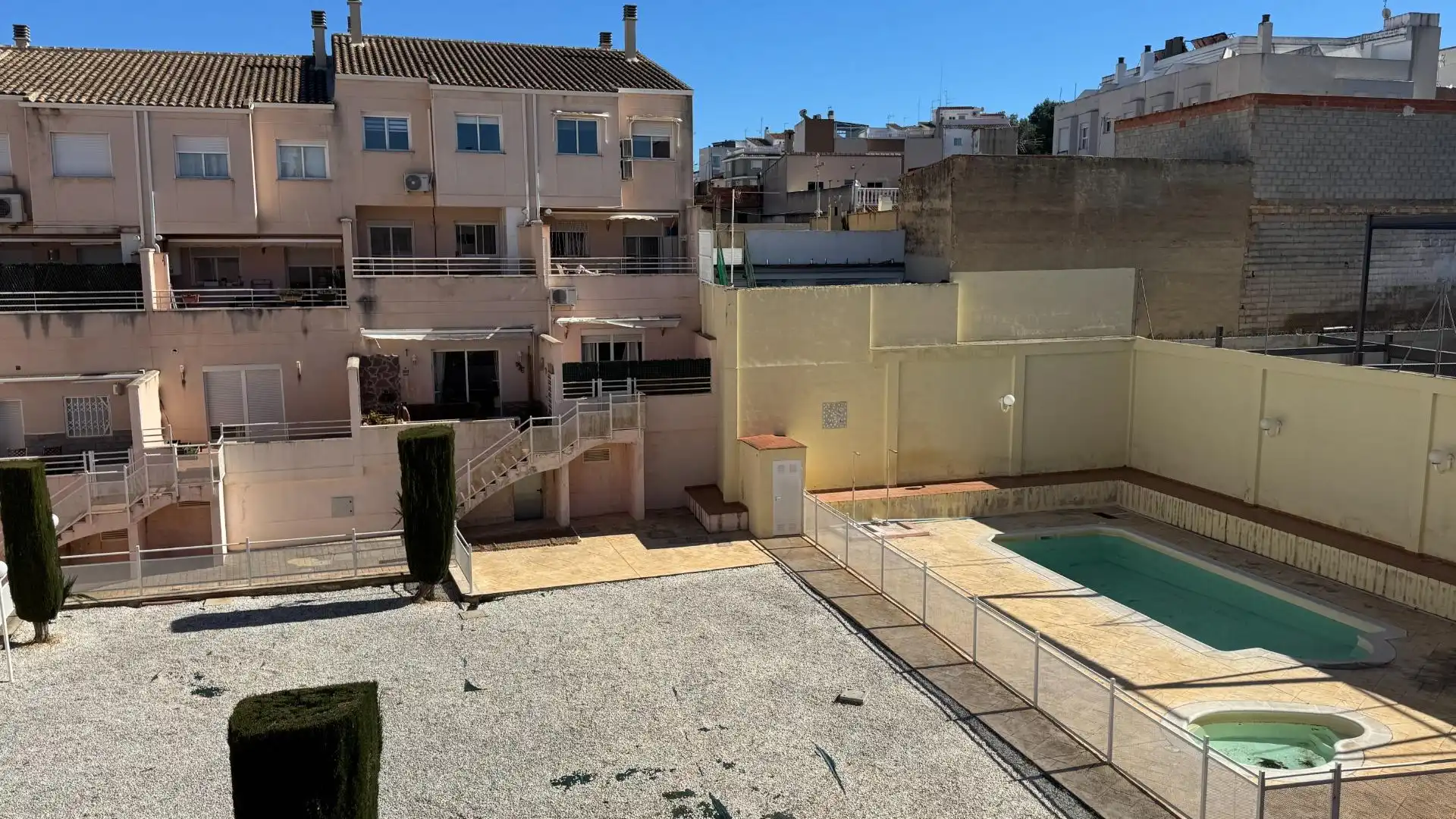 Piscina de Casa o chalet en venta en Vilamarxant con Aire acondicionado, Jardín privado y Parquet