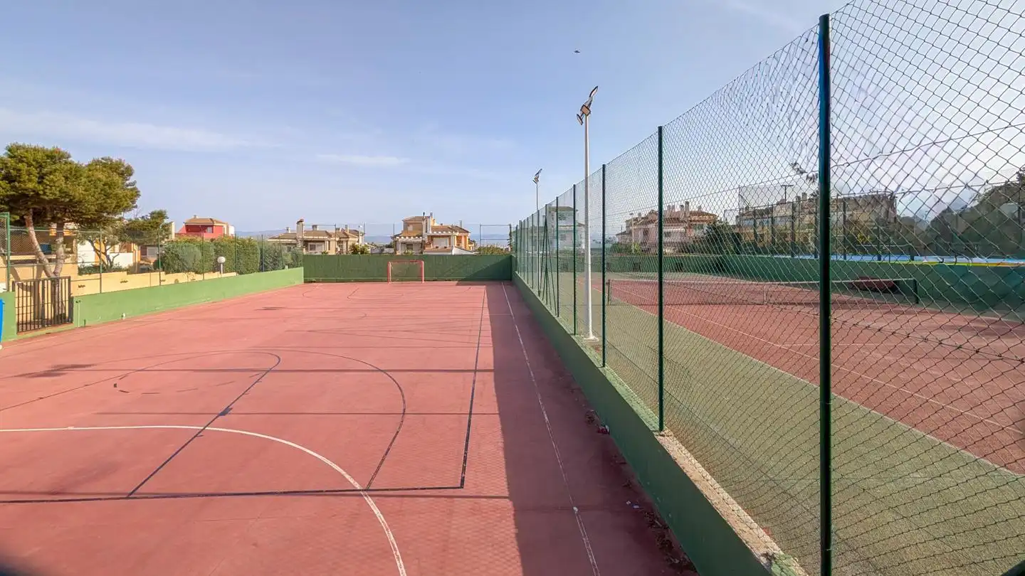 Parking de Casa o chalet en venta en Santa Pola con Jardín privado, Terraza y Piscina