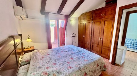 Foto 2 de Casa adosada en venta en Calle Nardos, 13, Los Pacos, Fuengirola