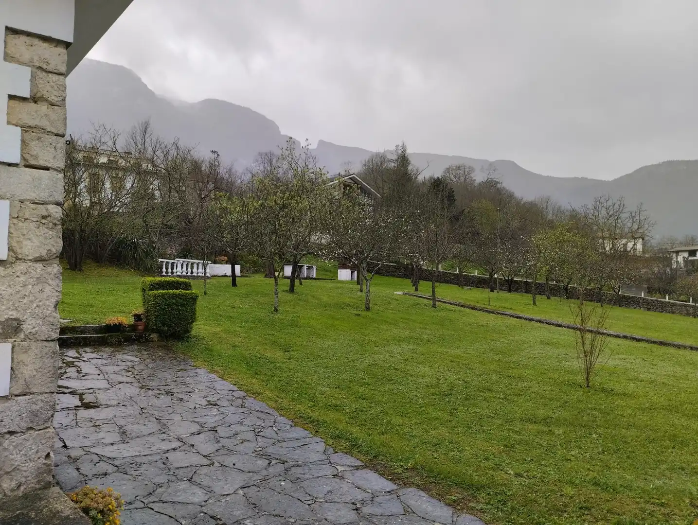 Garden of Houses for sale in Valle de Mena  with Private garden, Furnished and Balcony