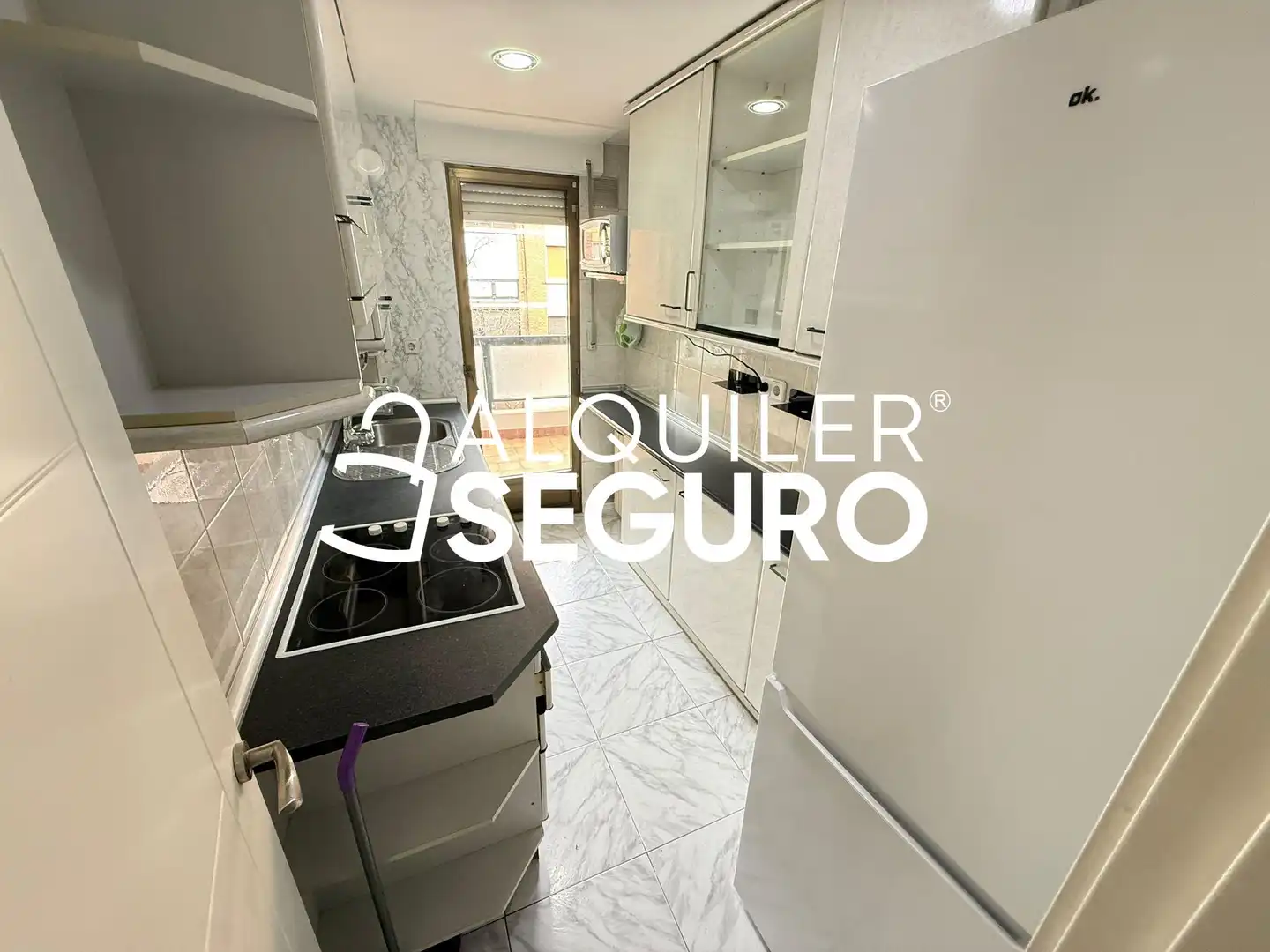 Küche von Wohnung zur Miete in Madrid mit Klimaanlage, Heizung und Terrasse