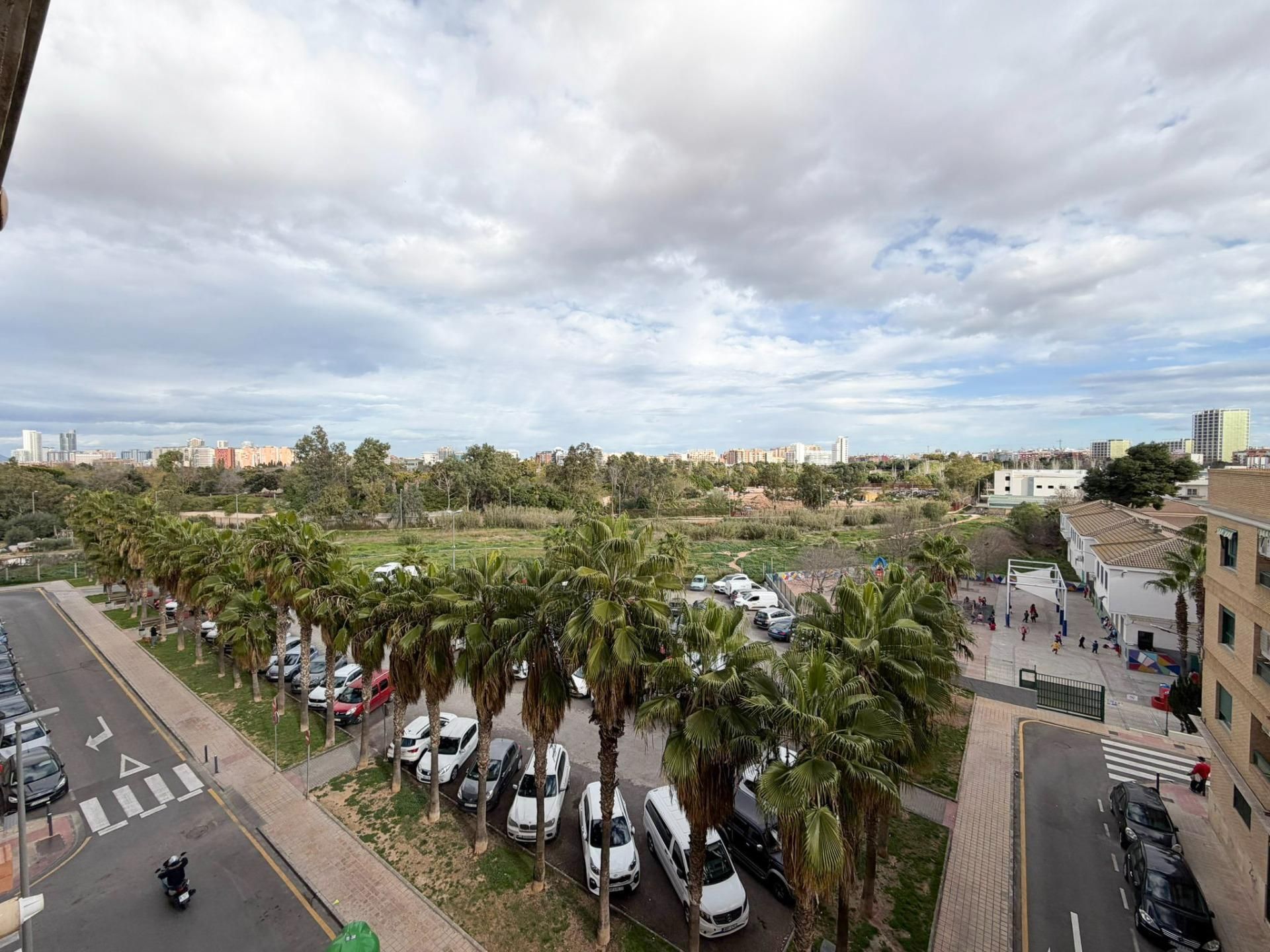 Parking of Flat to rent in Mislata  with Terrace