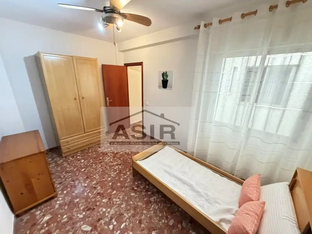 Habitación de Casa o chalet en venta en Alzira con Aire acondicionado