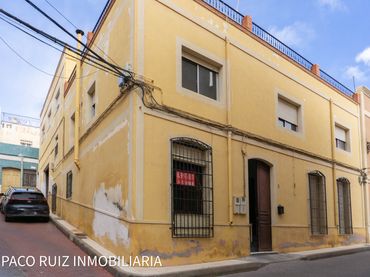 Mixte résidentiel à vendre à Calle Garcia Roca 6
