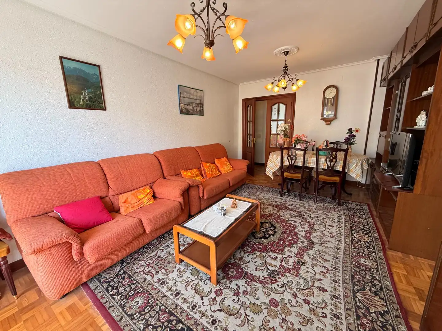 Living room of Flat for sale in Santoña  with Terrace, Furnished and Balcony