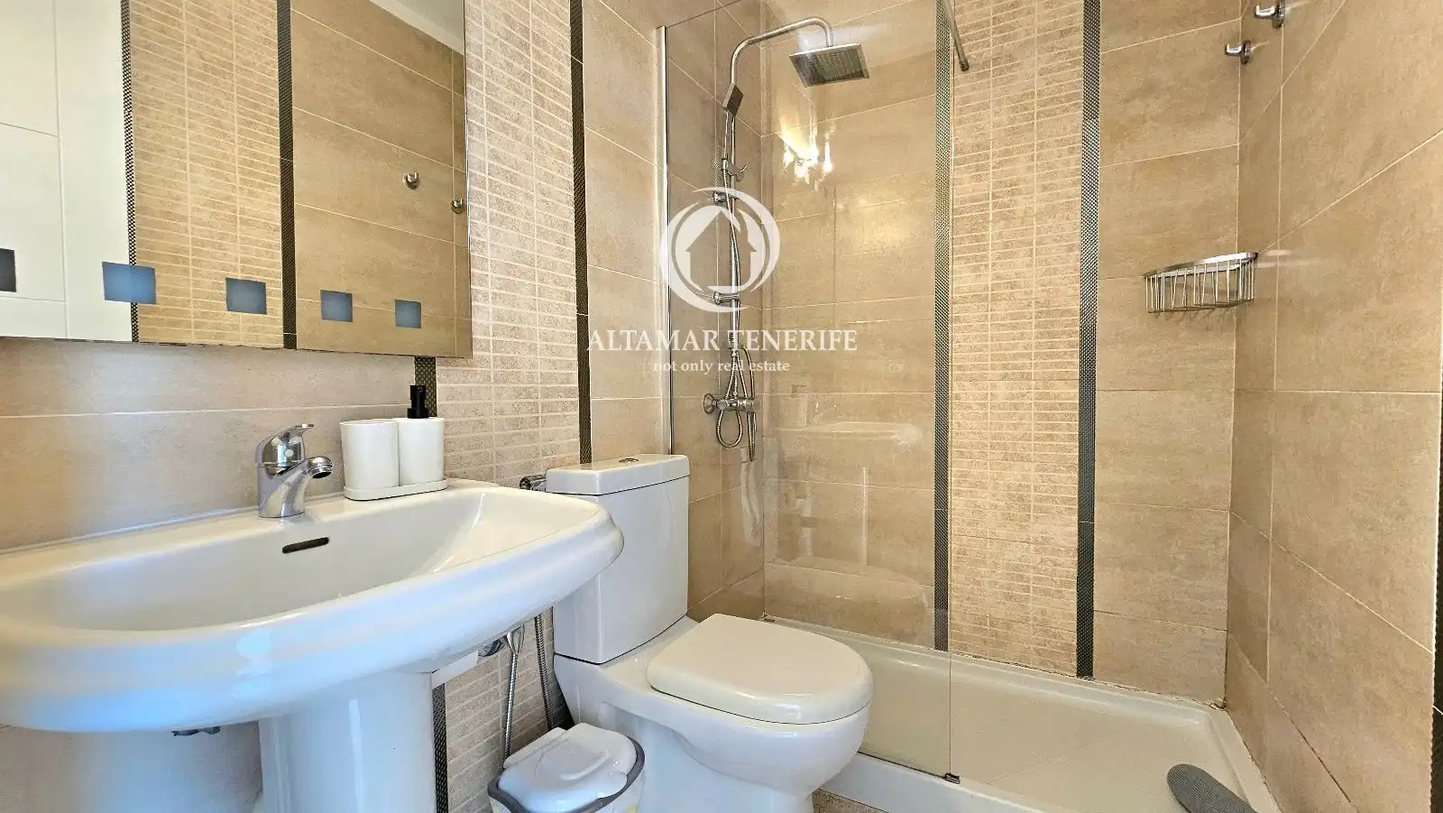 Appartement compact avec piscine à vendre à Helsinki, imagen 27