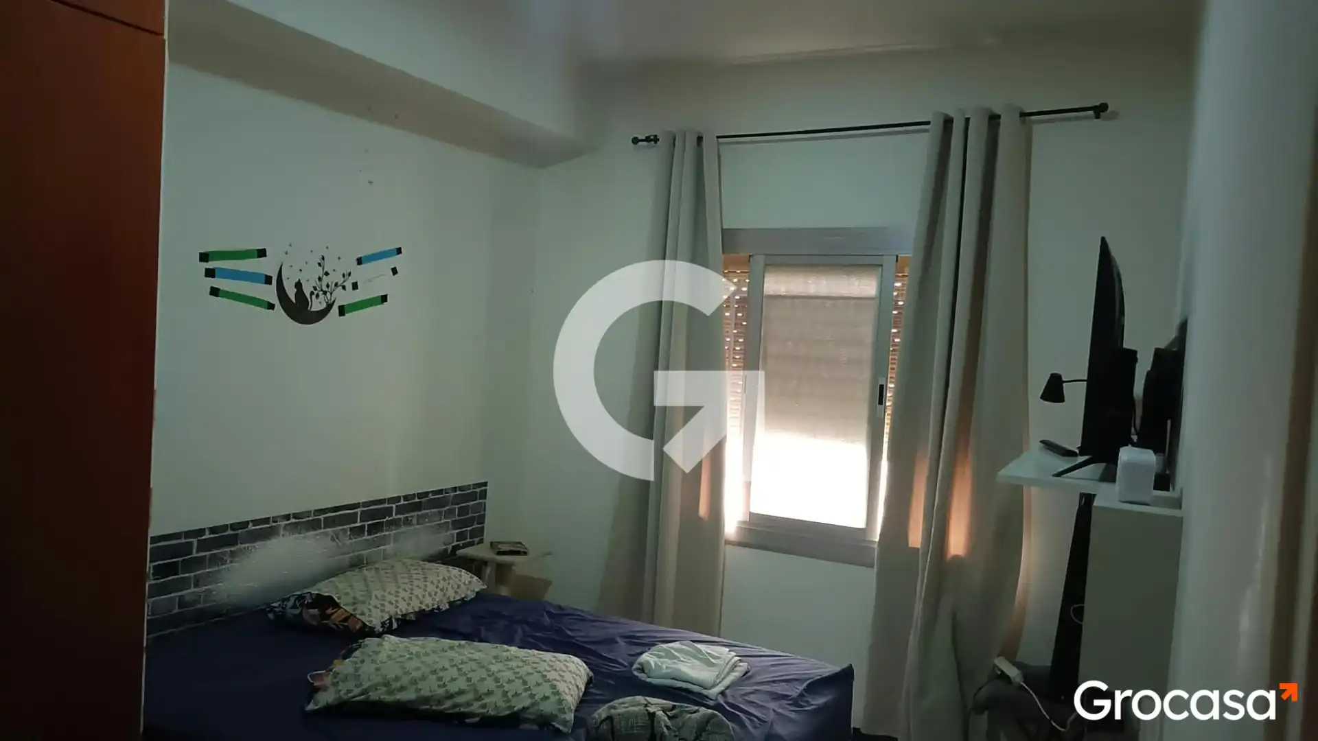 Bedroom of Flat for sale in Mataró  with Oven, Washing machine and TV