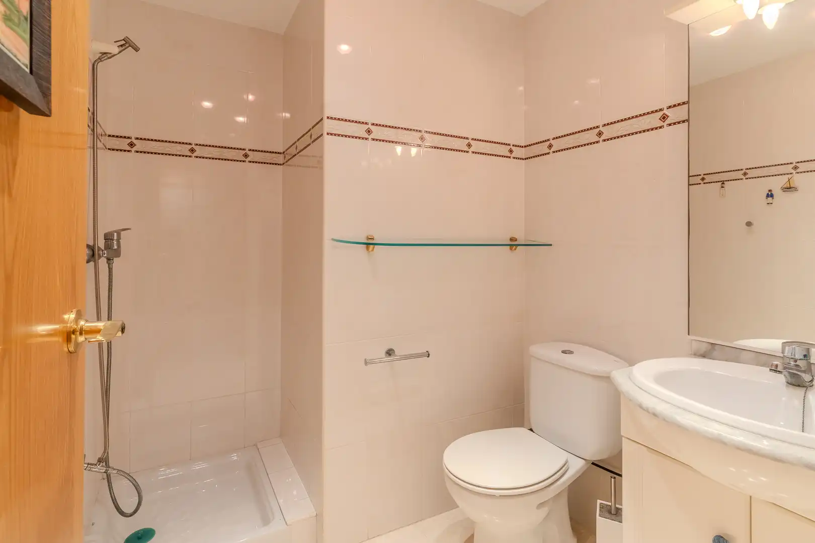 Baño de Dúplex en venta en L'Ampolla con Aire acondicionado, Calefacción y Terraza