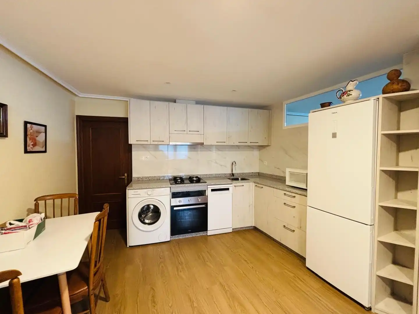 Cocina de Apartamento de alquiler en Castropodame con Calefacción y Amueblado