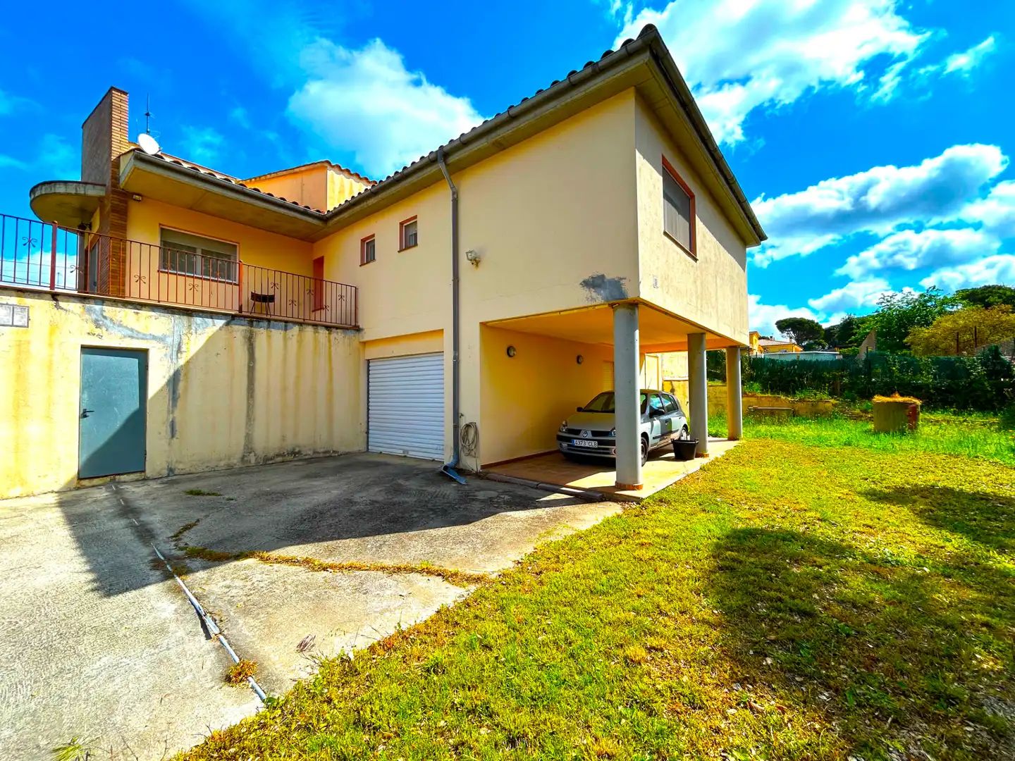 Vista exterior de Casa o chalet en venta en Santa Coloma de Farners con Calefacción, Jardín privado y Terraza