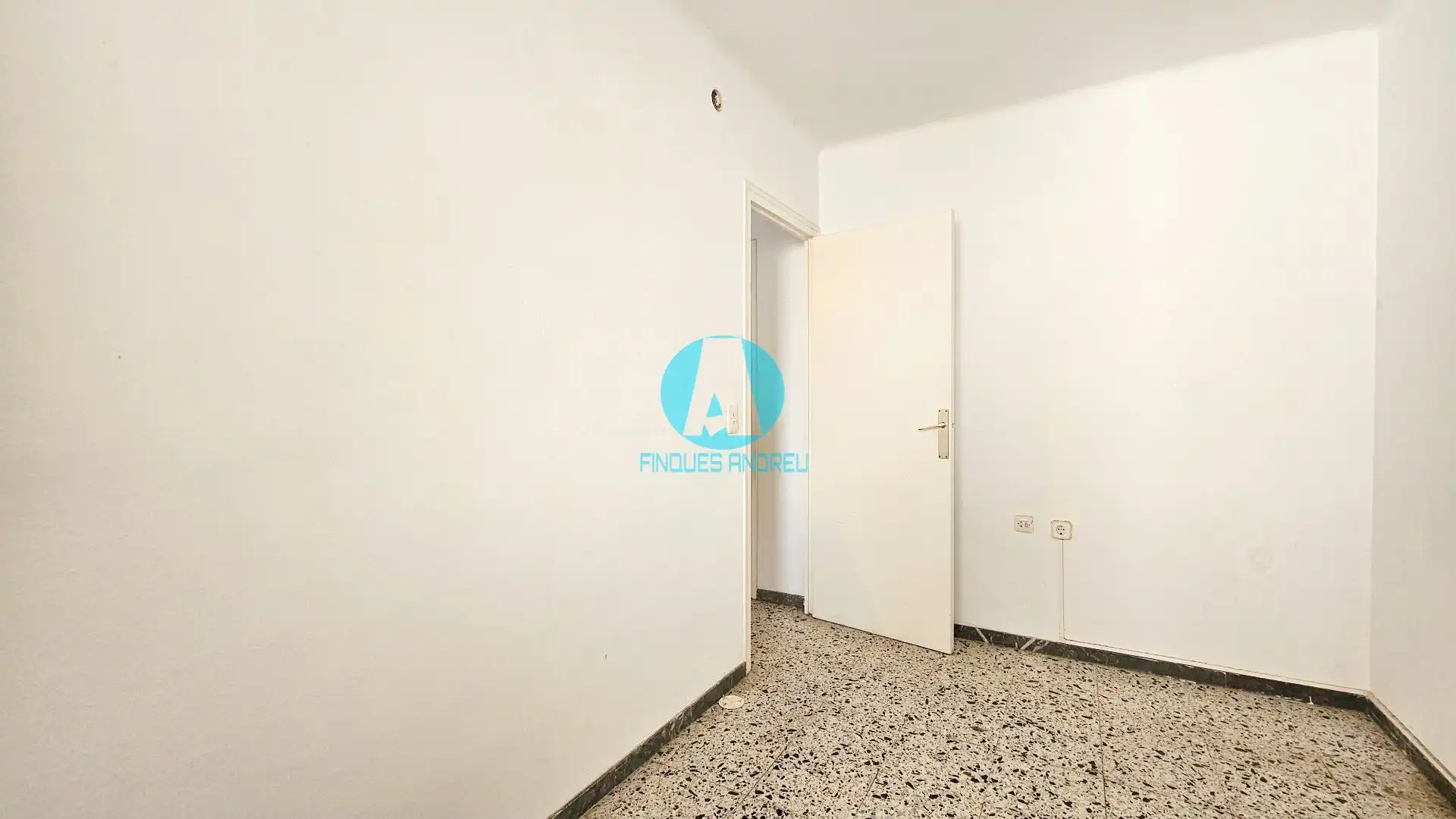 Bedroom of Flat for sale in Mataró